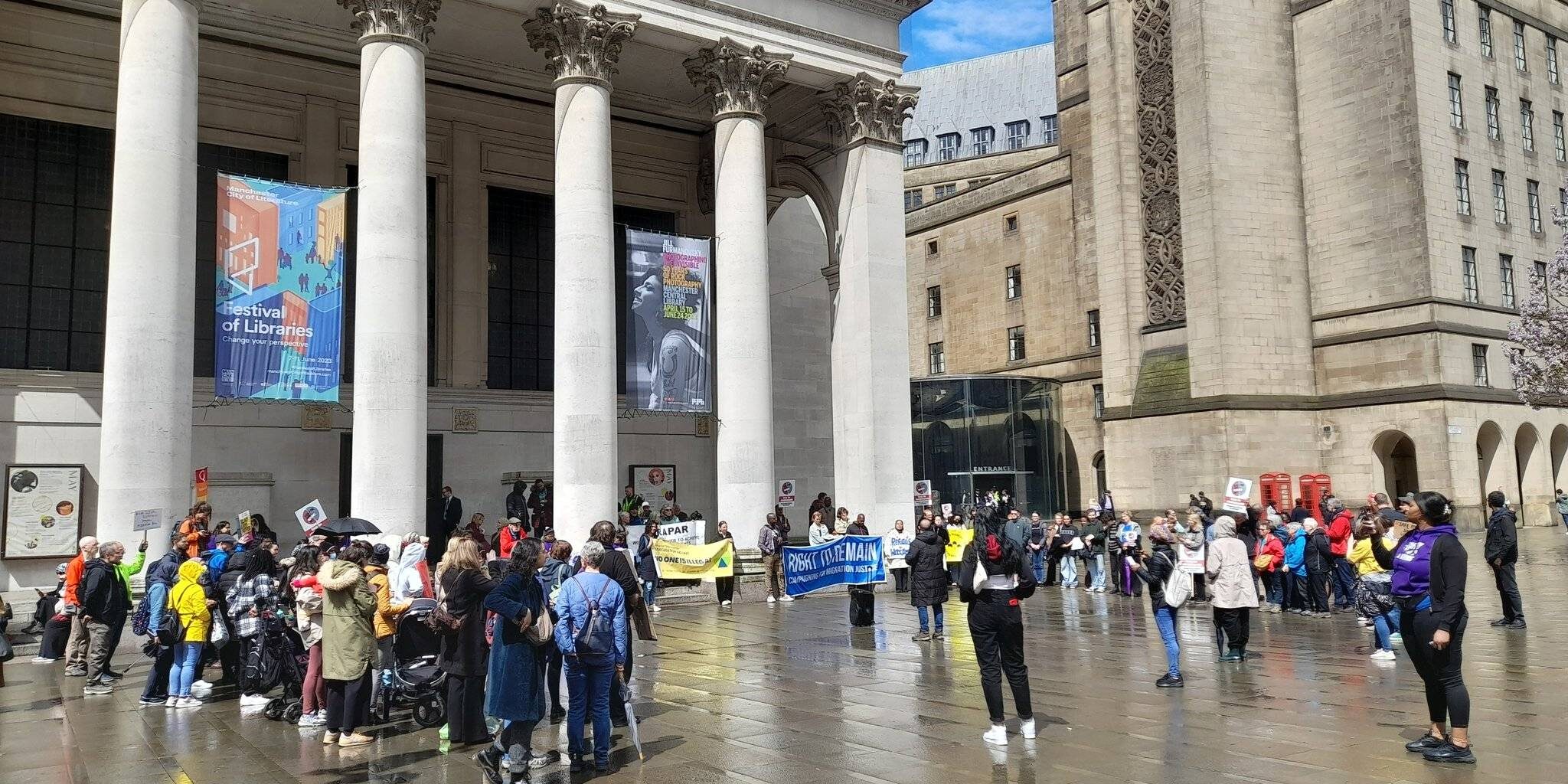 manchester-shows-up-for-refugees-gmiau